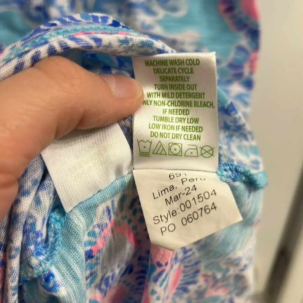 Lilly Pulitzer Vibrant Floral Shirt - Picture 7 of 7